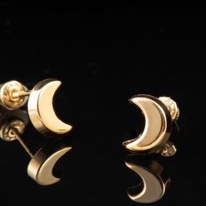 14k Yellow Gold Moon Screw Back Earrings , Minimalist Gold Moon Earrings, 14k Moon Screw back Earrings , Dainty Gold Moon Earrings