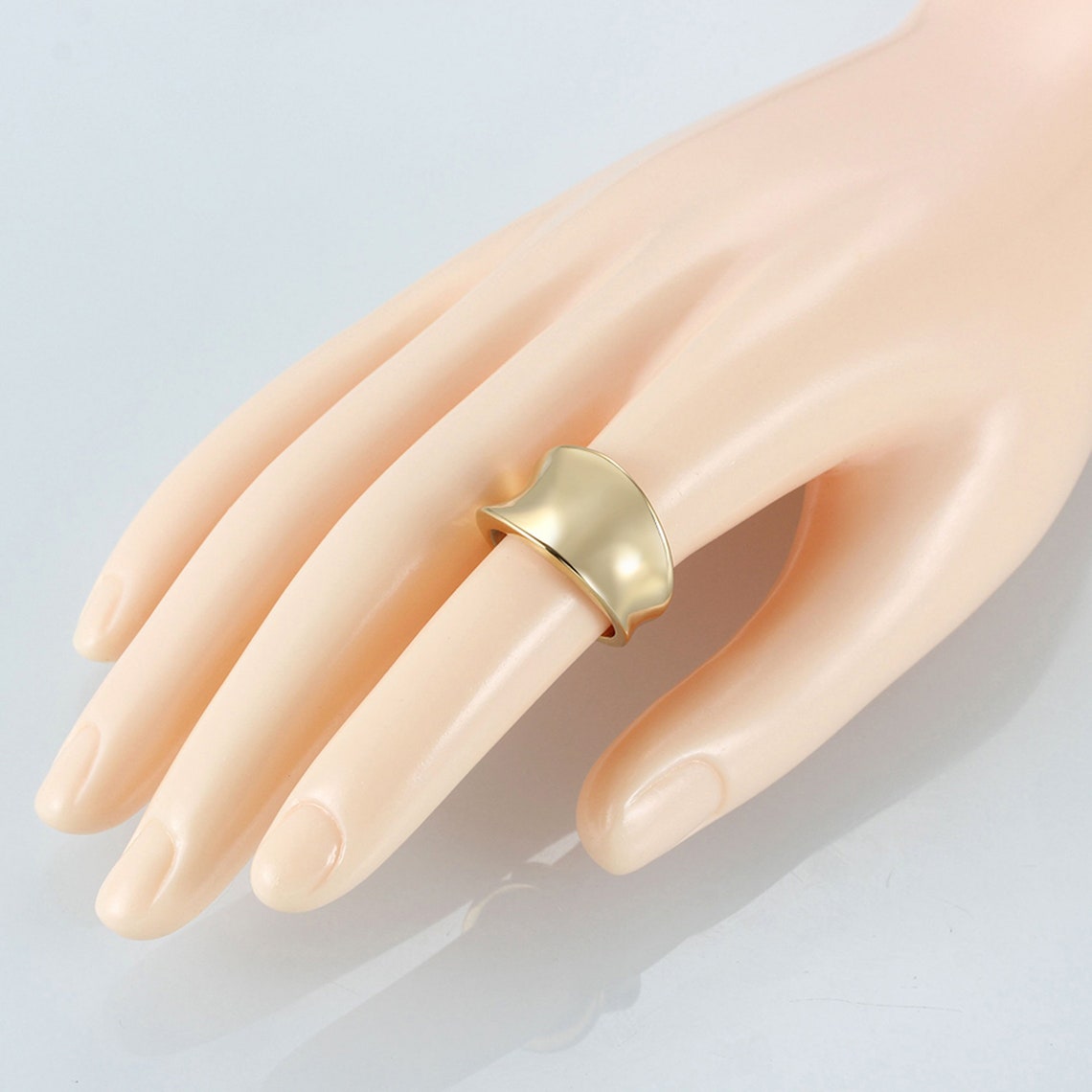 Mujeres anillos de acero inoxidable anillos simples de oro / Etsy