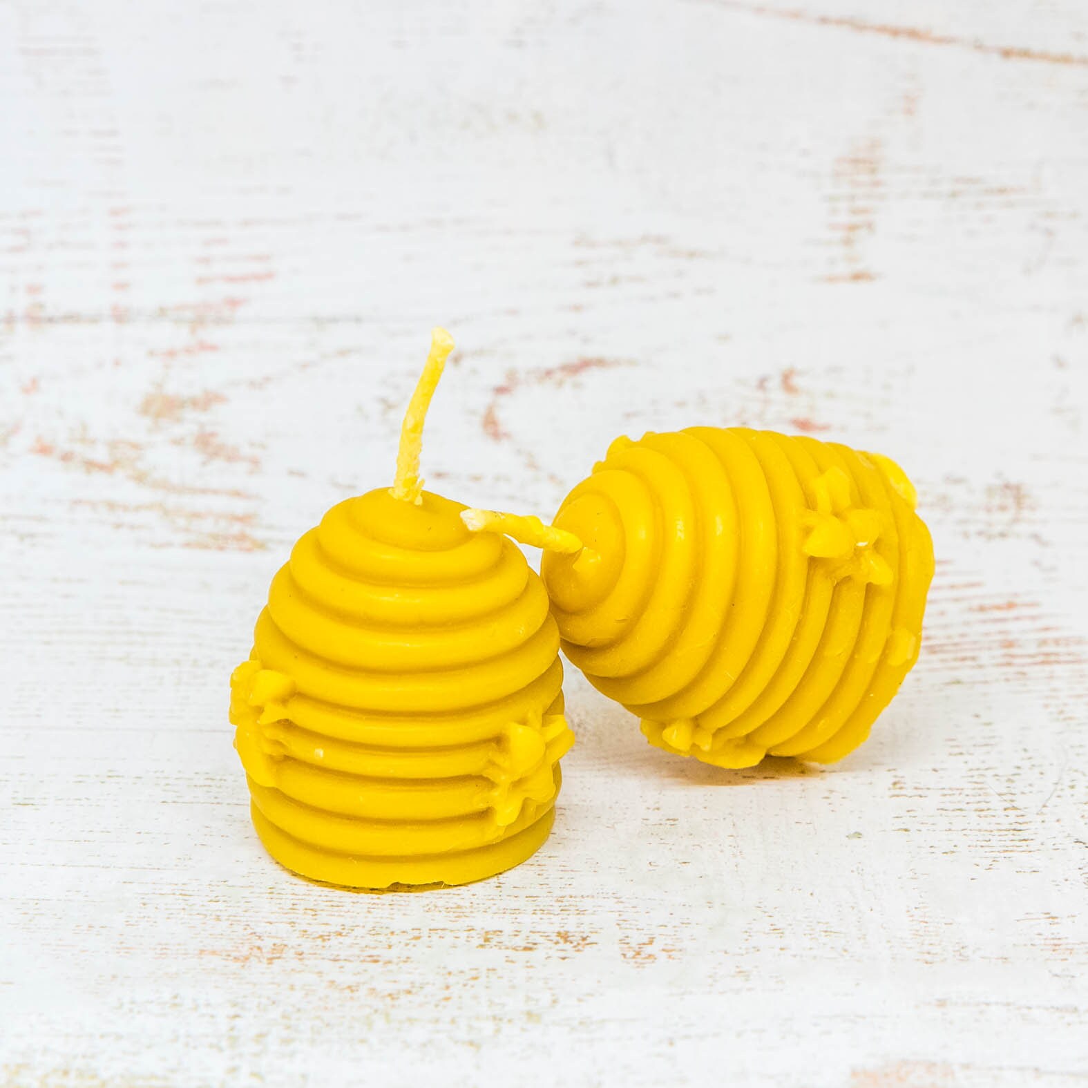 Lot de 2 Bougies en Cire d'abeille Modèle Petite Ruche