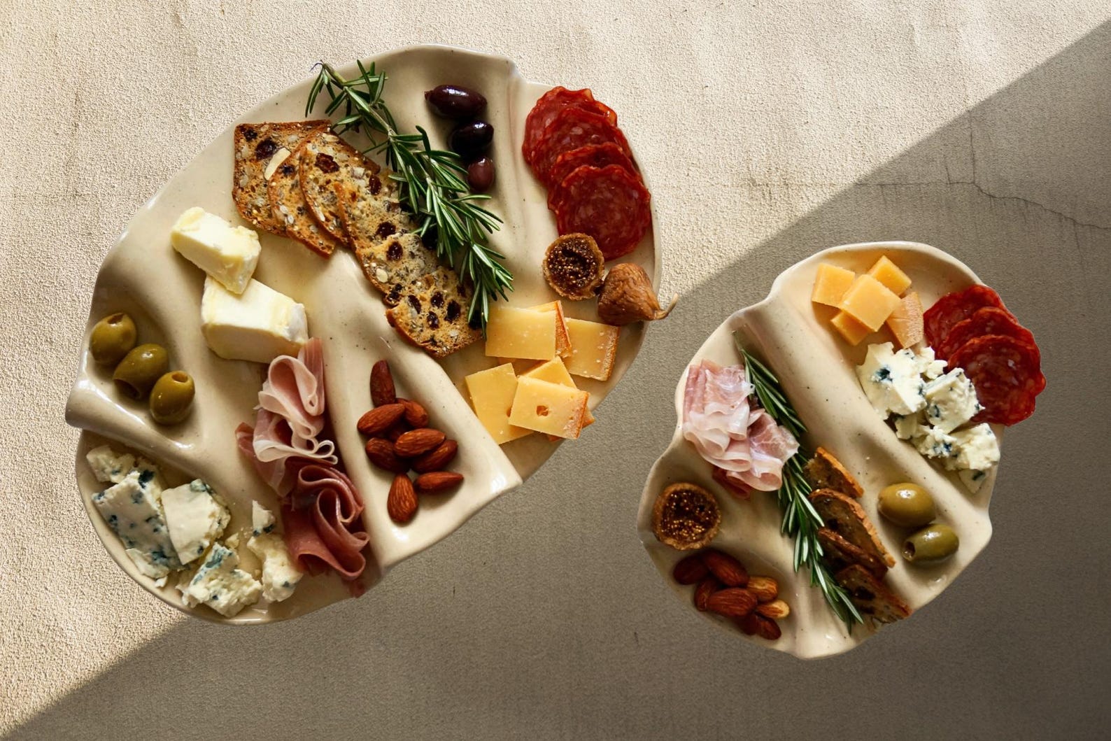 Ceramic Charcuterie Board - Medium