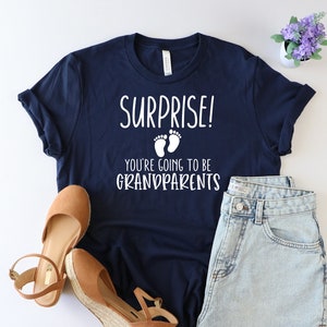 You are going to be grandparents, Pregnancy Announcement Shirt, Pregnant Shirt, Pregnancy Reveal Shirt, New Mom Shirt, Pregnant AF, Mom tee