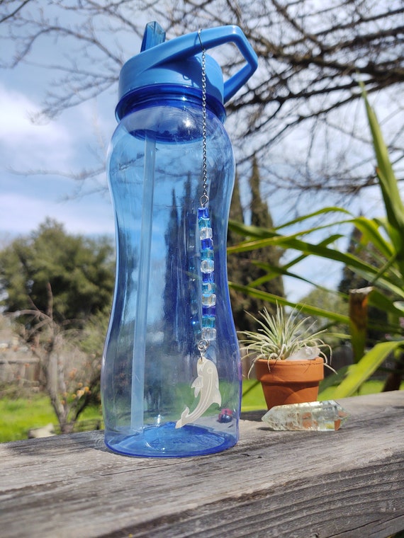Water Bottle With Detachable Keychain Charm 
