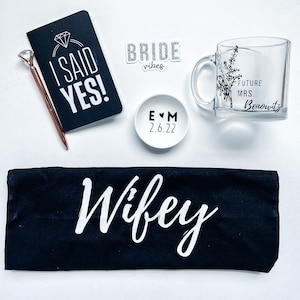 Engagement Box | Bride | Fiancé | Wife | Engagement Gift | I DO | Future Mrs