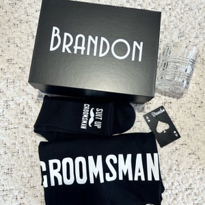 Scatole regalo per proposta di matrimonio Groomsmen BLACK / Regali per Groomsmen / Maglietta per Groomsmen Regalo per festa nuziale Regalo per testimone di nozze