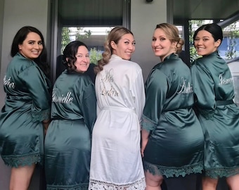 Emerald  Green / Bridesmaid dressing gowns/ Wedding Party Robes/ Silky Robe / Personalised Bridesmaid Robes| Satin Robes| Bridesmaid Robes|