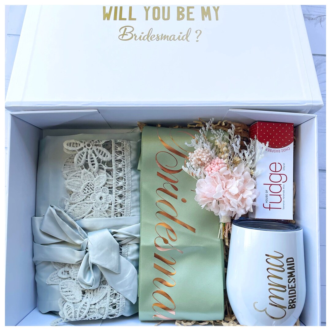 LUXURIOUS Bridesmaid Proposal Box / Will You Be My Gift Box Set ...