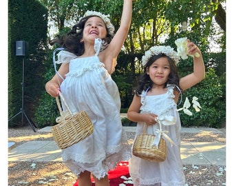 Flower Girl Basket for Weddings / Rustic Basket with Handle / Wicker Flower Girl Basket / Wedding Basket