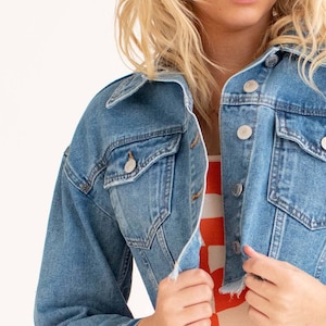 Medium Wash Raw Edge Cropped Denim Jacket