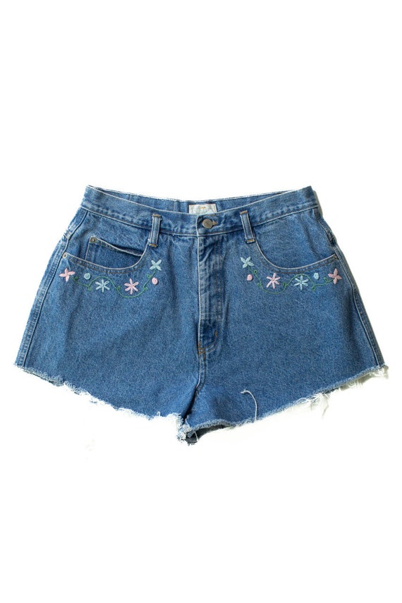 Vintage Floral Embroidered Cutoff Denim Shorts (sz