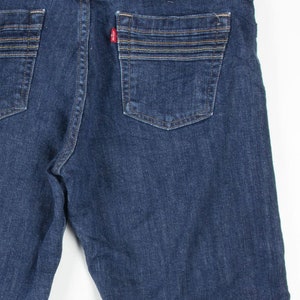 Dark Wash Cuffed Levi&#39;s Denim Bermuda Shorts (sz. 10)