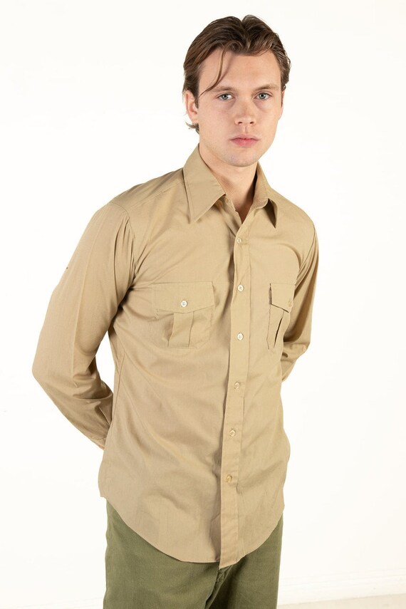 Vintage Tan Kingsport Button Up Shirt (1980s)