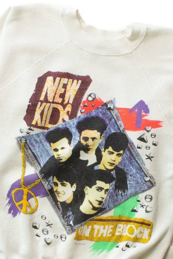 Vintage New Kids On The Block Sweatshirt (1990s) - image 2
