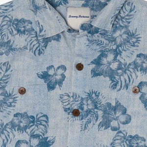 Vintage Blue Tommy Bahama Silk Hawaiian Button Up Shirt (2000s)