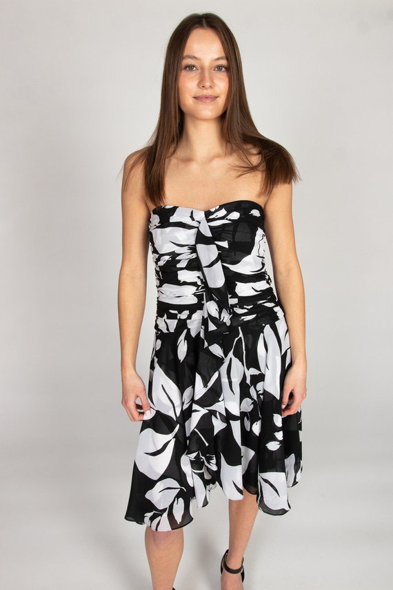 Black & White Leaves Strapless Dress