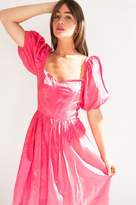 Vintage Magenta Puff Sleeve Dress