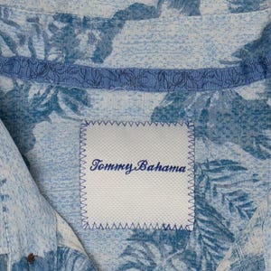 Vintage Blue Tommy Bahama Silk Hawaiian Button Up Shirt (2000s)