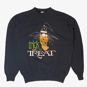 Vintage &quot;Trick Or Treat&quot; Witch Halloween Sweater (1990s)