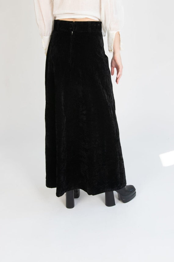 Vintage Black Velvet Skirt (1980s) - image 3