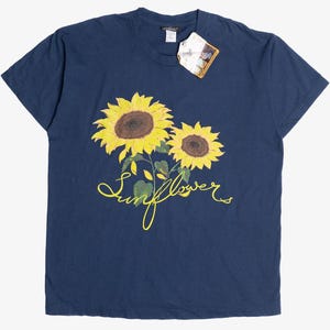 Vintage Deadstock NWT &quot;Sunflower&quot; Chic T-Shirt (1990s)