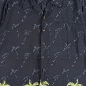 Black Palms Vintage Hawaiian 3