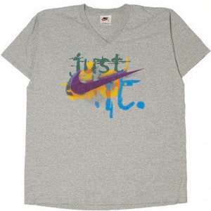 Vintage &quot;Just Do It&quot; Nike Logo V-Neck T-Shirt