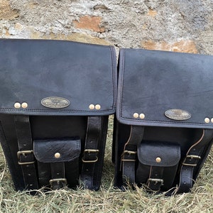 Leather Saddlebags Motorcycle Pouch Brown Two Bags Panniers Saddle Bags For Sportscasters