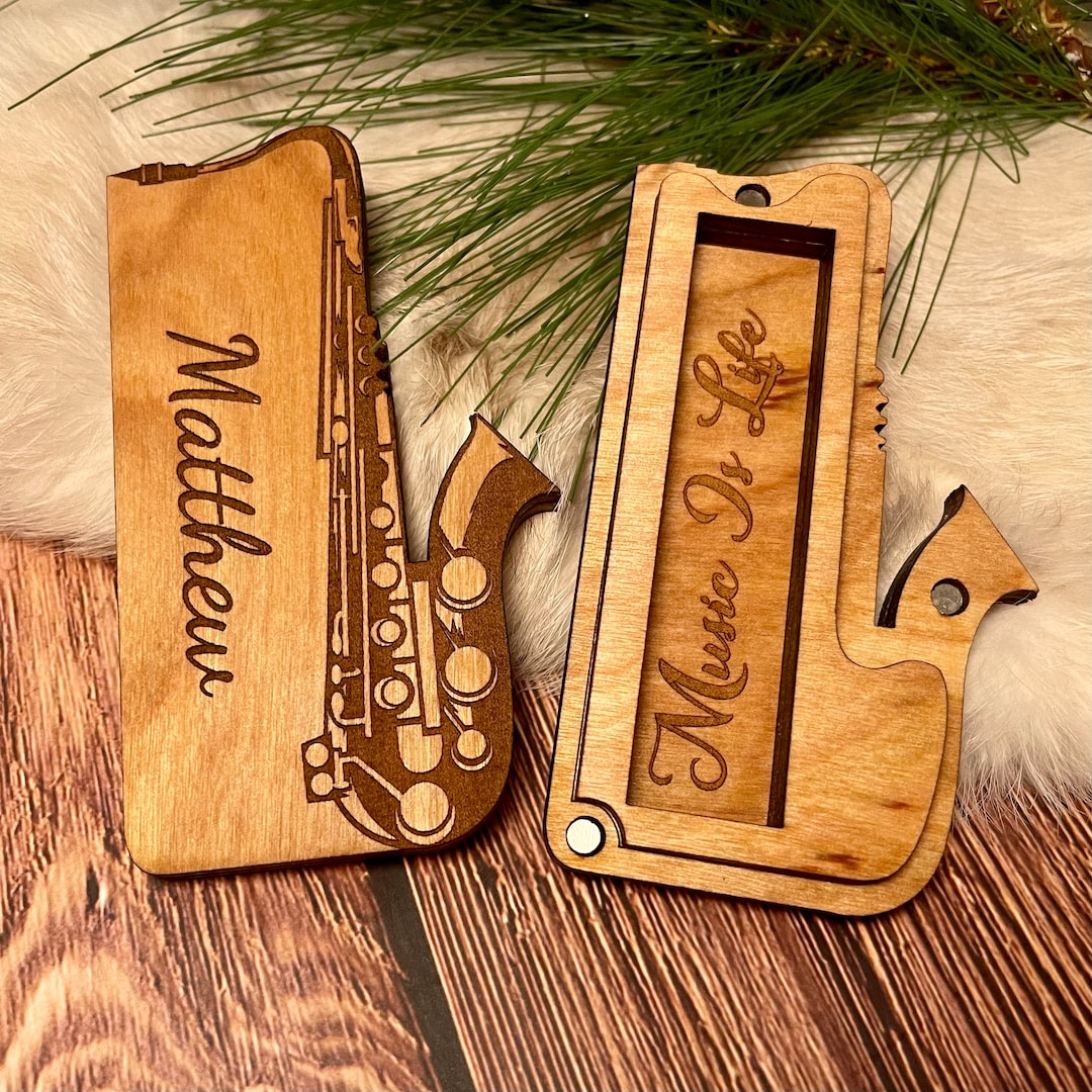 Personalized Saxophone Reed Holder, Saxophone Wooden Box, Saxophone Lover, Music Lover
