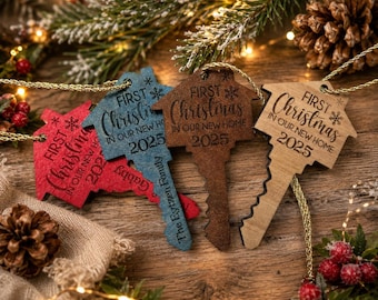 Decorazione natalizia per il primo Natale nella nostra nuova casa, Decorazione personalizzata con la chiave della nuova casa, Regalo di Natale per l'inaugurazione della casa, Ricordo della nuova casa, Agente immobiliare
