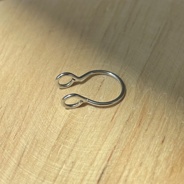 Septum ring, fake septum ring, faux septum ring, no piercing ring, clip on septum ring, horseshoe ring, fake nose ring, nose ring