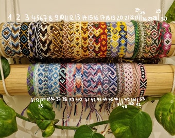 Bracelets d'amitié macramé noués style hippie/boho Kumihimo