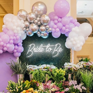 Insegna al neon "Futura Sposa", Insegna al neon personalizzata per matrimonio, Insegna luminosa al neon per addio al nubilato, Decorazione murale per festa di fidanzamento, Regali per coppie, Bomboniere