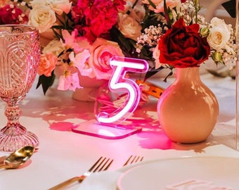 Luz de neón numérica, letrero de neón personalizado, lámpara de escritorio USB, luz de mesa con batería, boda con letrero de neón, decoraciones de mesa de boda, luz de neón LED para dormitorio