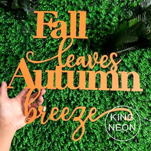 Letrero de madera con hojas de otoño y brisa otoñal, decoración personalizada para el hogar, letrero de madera de granja, letrero de madera rústico, decoración del hogar de otoño y Acción de Gracias