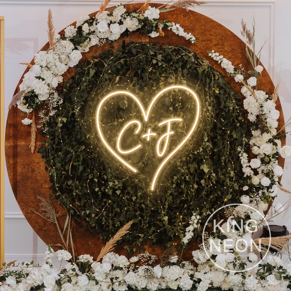 Initiales personnalisées en forme de coeur LED néon, nom de famille personnalisé néon minimaliste décoration murale de fête de mariage cadeau pour couple