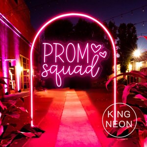 Placa de neon LED Prom Squad, decoração de parede com luz neon para festa de formatura de 2025, festa de formatura de 2025, presente para formandos