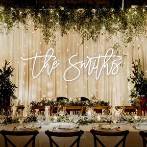Custom Wedding Last Name Neon Sign, Wedding Family Name LED Neon Light Wedding Grass Wall Backdrop Decor Home Wall Decor, Gift for Newly