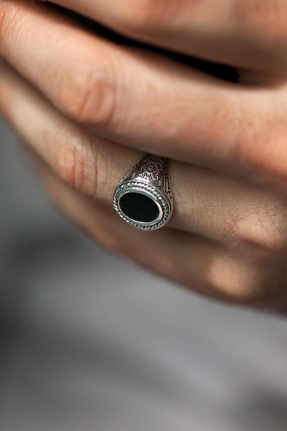 Chevalière Agate Noire, Chevalière en Argent 925, Bague Homme Style ethnique, Chevalière pour Homme, Pierre Ovale Noire, Idée Cadeau de Noël