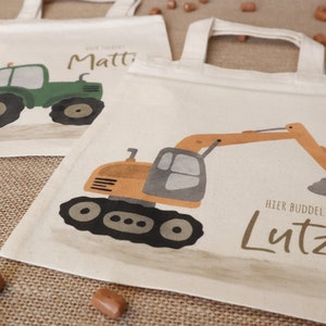 Beutel mit Namen | Baumwolltasche mit Tragegriffen | Bagger oder Traktor | Geschenk für Zwillinge und Geschwisterkinder