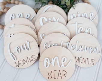 Wooden Baby Milestone Disc Set|Baby Announcement|Milestone Discs|Hello World|Baby Shower Gift|Monthly Baby Photo Prop|Monthly Photo Markers