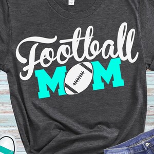 Football Mom SVG, Maillot de football maman, Football maman, Fichiers numériques découpés