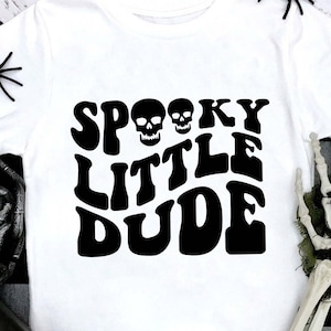 Spooky Little Dude SVG, Halloween Svg, peuter Halloween SVG, jongens Halloween T-shirt