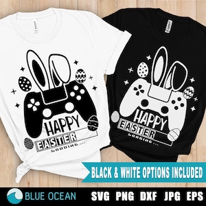 Puede incluir: Un diseño de camiseta blanca y negra con un mando de videojuego con orejas de conejo y el texto "Feliz Pascua Cargando..."