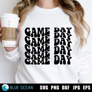 Game Day SVG, football le jour du match, vibes du jour du match SVG, maillot de football, texte ondulé