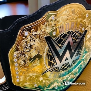 WWE new undisputed champion belt with stone cold plates Best replica