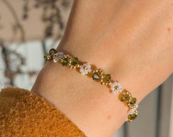 Dainty Bracelet, Beaded Flower Bracelet, Flower Bracelet, Sterling Silver Jewelry
