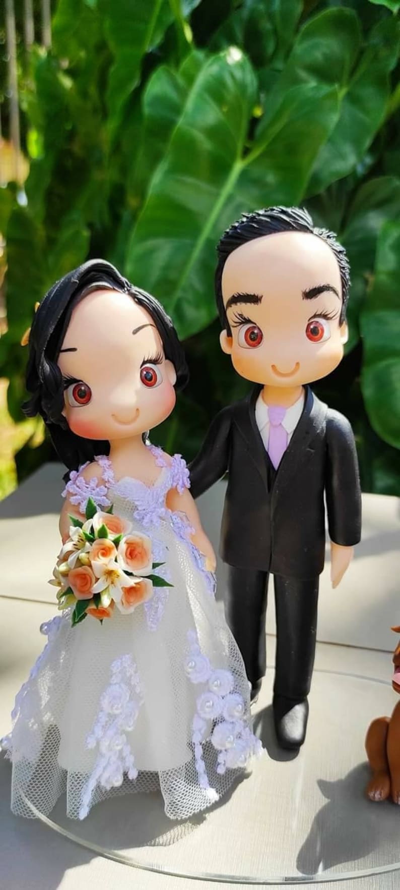 Wedding cake topper bride and groom with dog, wedding cake toppe Wedding cake topper bride and groom with dog, wedding cake toppe