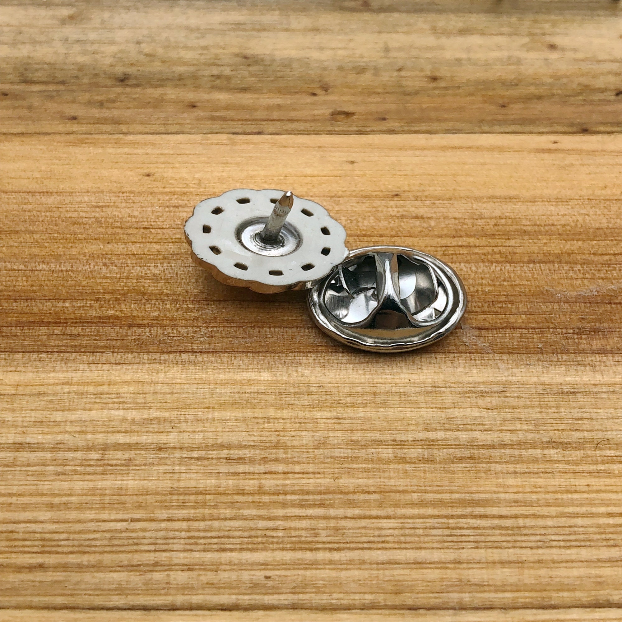 Decorative buttons/Reusable buttons/Easy to use and Etsy