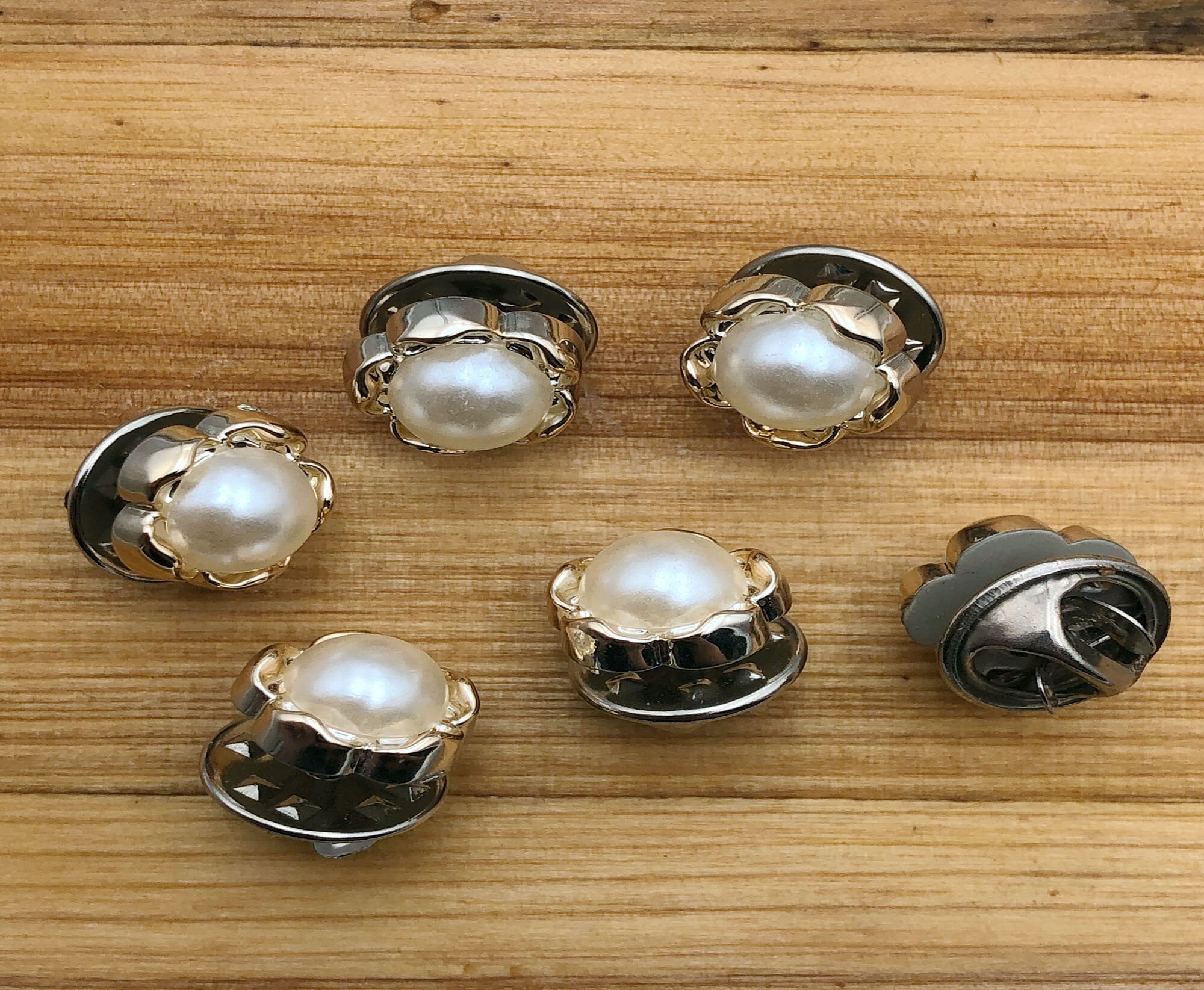 Decorative buttons/Reusable buttons/Easy to use and Etsy