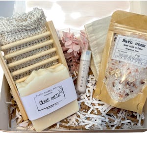 Fragrance free bath gift set, All natural bath box, Unscented goat milk soap, Self care package, Organic spa set