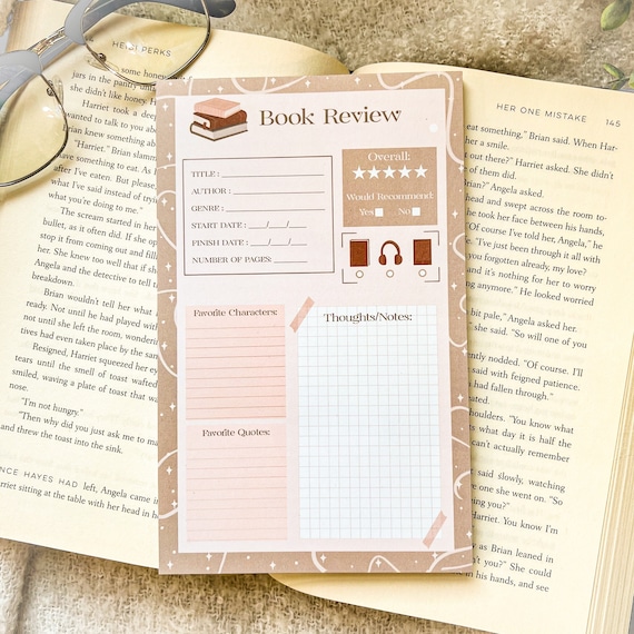 Cute Book Review Notepad | 5” x 8”| 50 Sheets Tear Away | Bookish Gift | Book Journaling | Booktok | Reader Stationery | Reading Tracker